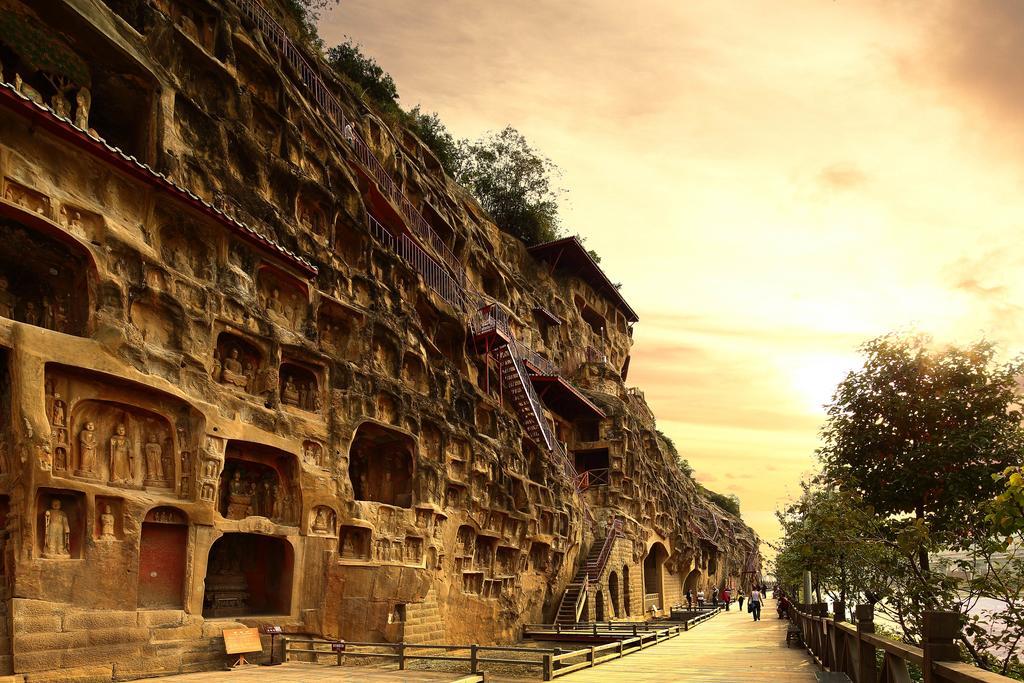 Wanda Realm Guangyuan Hotel Exterior photo
