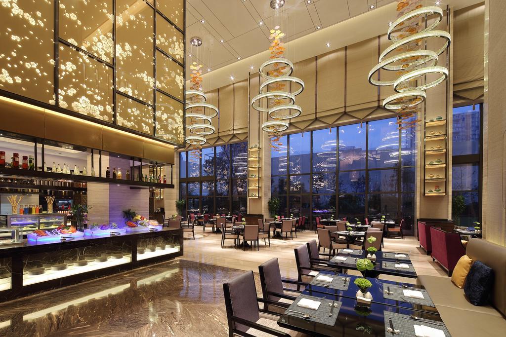 Wanda Realm Guangyuan Hotel Exterior photo